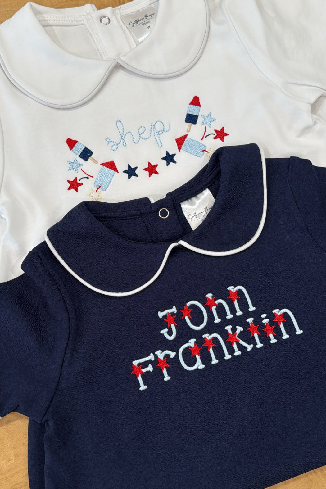 Patriotic Piped Collar Bubble