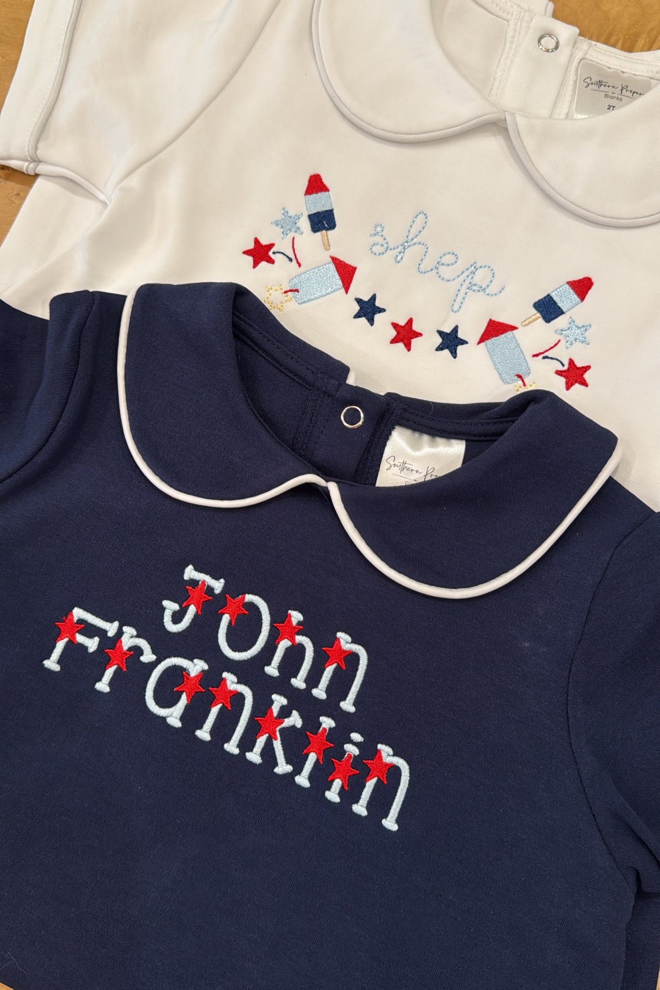 Patriotic Piped Collar Bubble